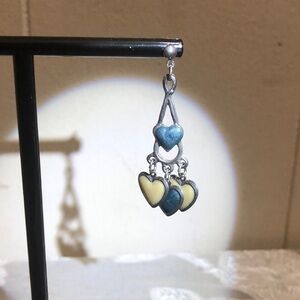 Vintage Adorable Heart Drop Earrings Blue pale yellow Silvertone Y2K Pastel 2”